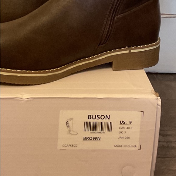 Women’s Dream Pairs boots - Picture 6 of 7